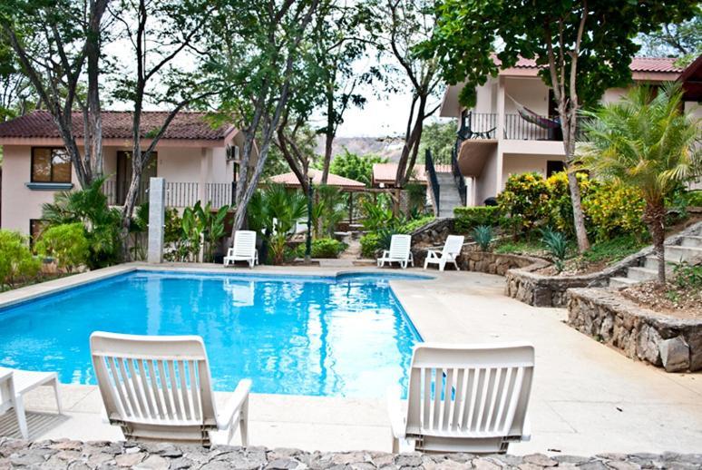 Villas San Angel Sardinal Екстериор снимка